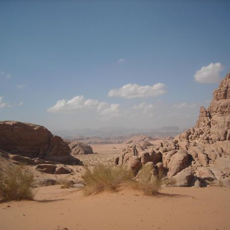 Hotel Bedouin House Camp Wadi Rum Esterno foto